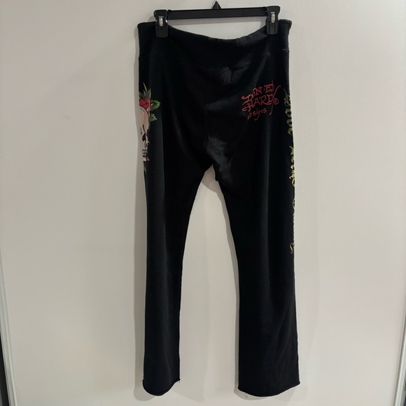 Don Ed Hardy Black Joggers with Floral Accents - Picture 5 of 7